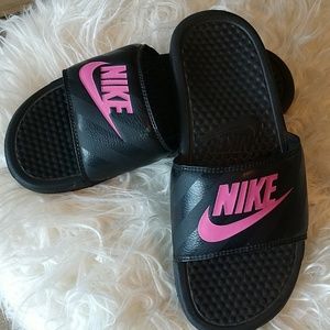 Shoes | NWOT Nike Slip-on Sandals
